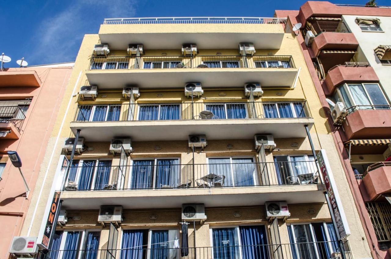 Pension Pardo Benidorm Exterior photo